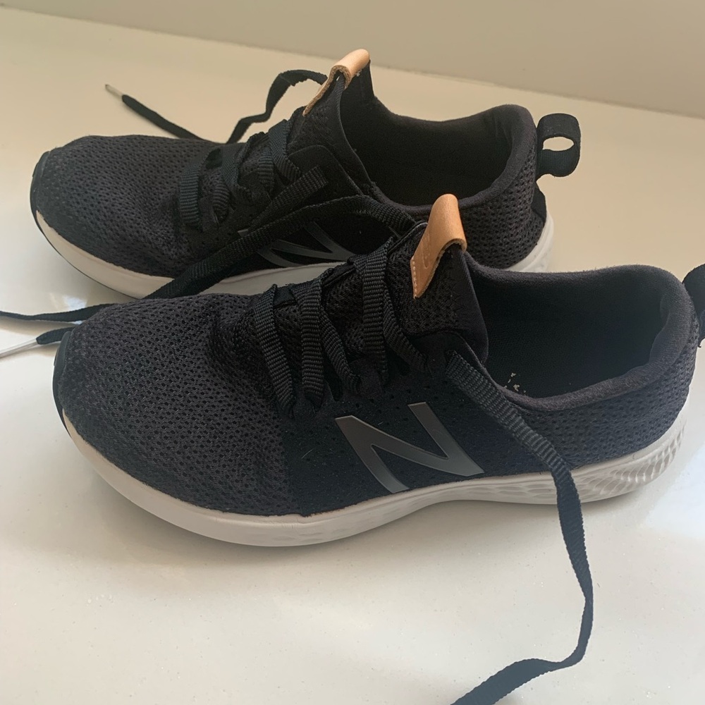 Black New Balance Women’s Sneakers